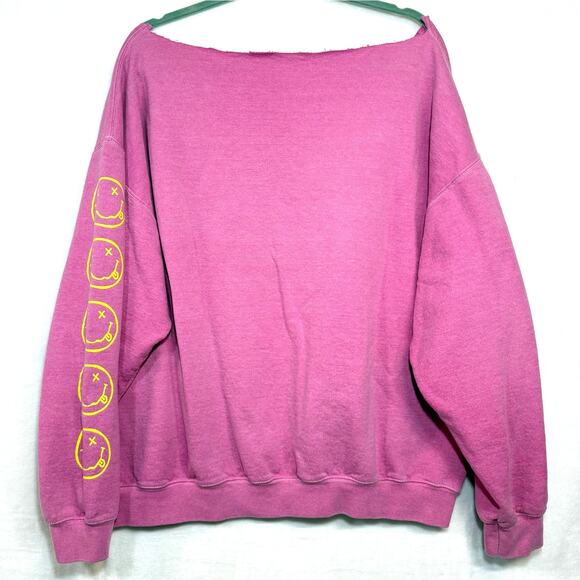 Nirvana S/M Dyed Sweatshirt Pink UO Oversized Grunge Off-Shoulder Smile Sleeve - Picture 5 of 9